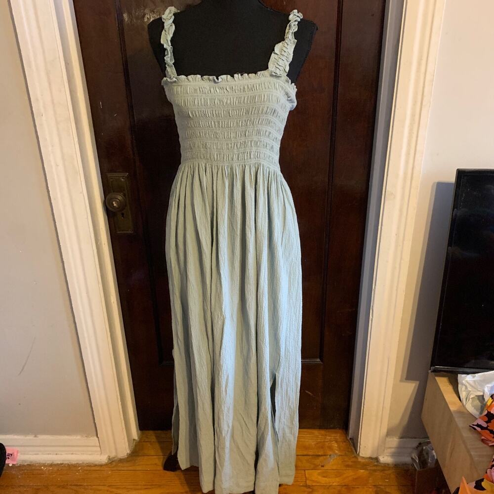 Calvin Klein Women Mint Green Smocked Crepe Dress Elastic Straps $134 Sz 8 - Picture 2 of 9